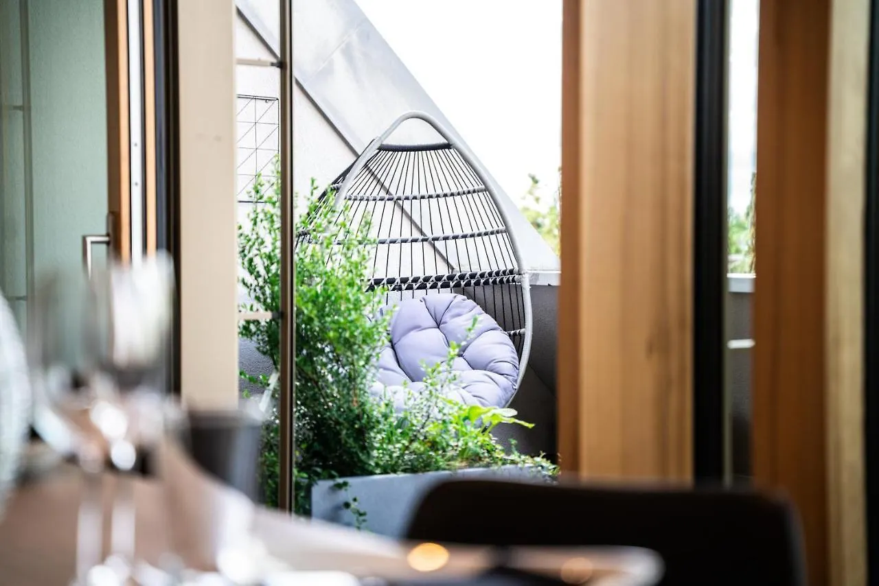 Max Lodging Serviced Apartments Munich